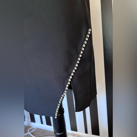 Strapless Ostrich Feather Mini Bandage Dress with Rhinestone Trim - NWT - Picture 4 of 5